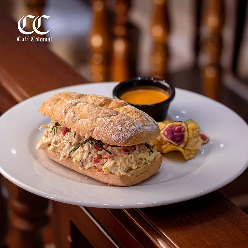 Sándwich De Pollo
